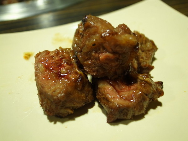 燒肉眾(新莊店):<新北|新莊|燒肉店>燒肉粽~燒肉眾傻傻分不清楚!明蝦紅蝦都很威!