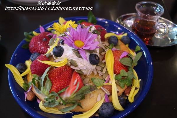 咖啡弄(劍潭店):【台北士林區】精緻下午茶『咖啡弄-劍潭店』鬆餅/三明治/咖啡/水果茶/輕食/捷運劍潭站