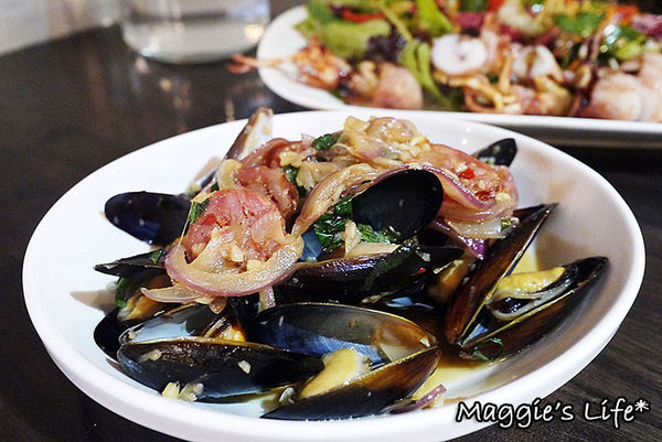 Dancing Pig 豬跳舞小餐館：◆台北東區美食。捷運國父紀念館【DANCING PIG豬跳舞小餐館】高CP值異國料理。免服務費