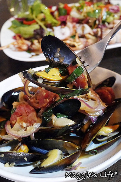 Dancing Pig 豬跳舞小餐館：◆台北東區美食。捷運國父紀念館【DANCING PIG豬跳舞小餐館】高CP值異國料理。免服務費