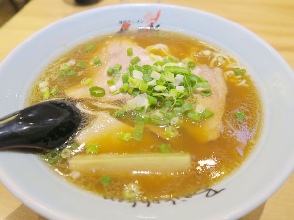 梅光軒(台北101店)：台北 捷運101站 梅光軒~米其林推薦之北海道三大拉麵品牌