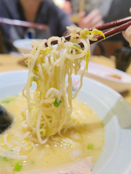 梅光軒(台北101店)：台北 捷運101站 梅光軒~米其林推薦之北海道三大拉麵品牌