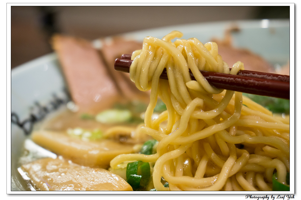 kitty貓拉麵,hello kitty拉麵,北海道旭川梅光軒拉麵,米其林推薦拉麵,旭川拉麵大賞,2012年北海道米其林紅色指南推薦,台北101美食,信義區拉麵,信義區美食,台北101拉麵,麻油拉麵,旭川醬油拉麵