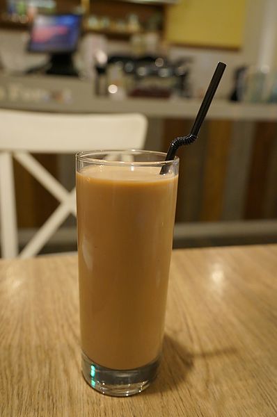 台北美食推薦-超大隻威尼斯茄汁墨魚麵在"Mushroom Forest蘑菇森林義大利麵坊"