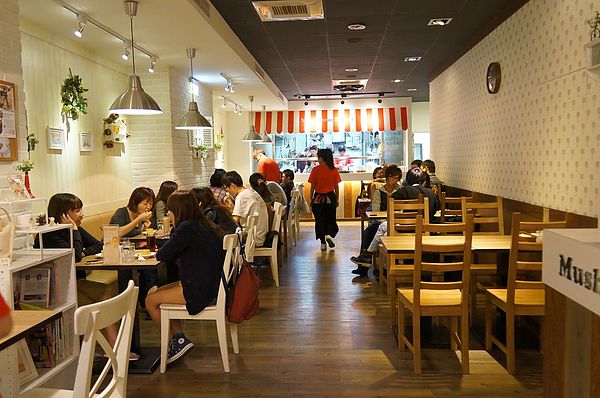 台北美食推薦-超大隻威尼斯茄汁墨魚麵在"Mushroom Forest蘑菇森林義大利麵坊"台北美食推薦-超大隻威尼斯茄汁墨魚麵在"Mushroom Forest蘑菇森林義大利麵坊"