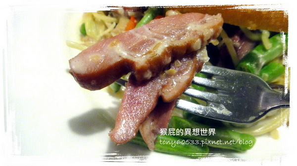 蘑菇森林義大利麵坊:【台北中山】蘑菇森林義大利麵坊超好吃墨魚麵!愛評網友滿100現折100!