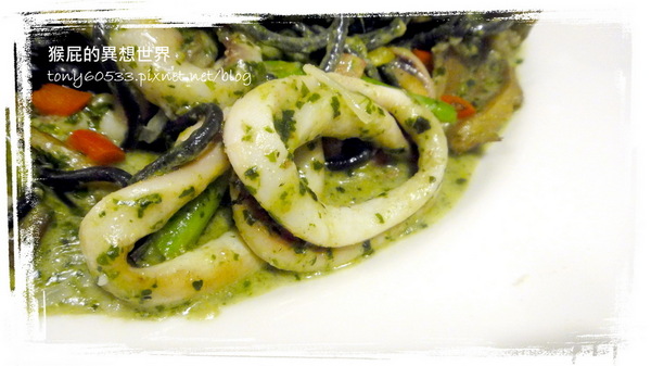 蘑菇森林義大利麵坊:【台北中山】蘑菇森林義大利麵坊超好吃墨魚麵!愛評網友滿100現折100!