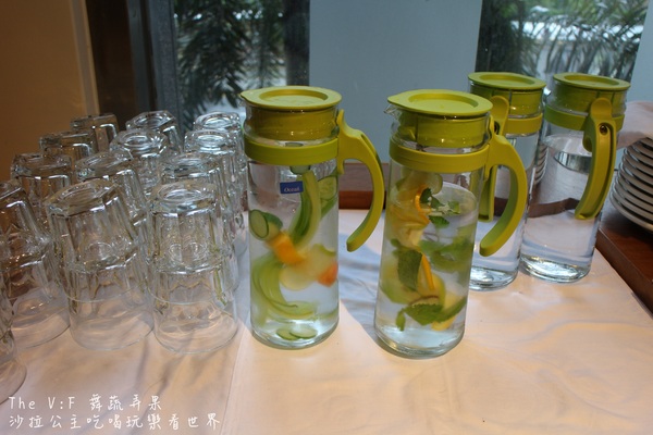 The V:F 舞蔬弄果(信義店):視覺饗宴下午茶『The V:F 舞蔬弄果』捷運大安森林公園站