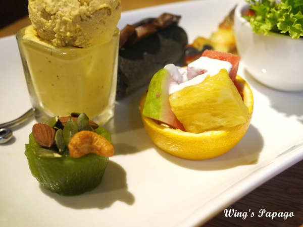 The V:F 舞蔬弄果：豐盛下午茶。【舞蔬弄果】天使野餐籃、杯子蛋糕、創意冰沙體驗