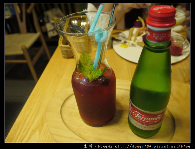 【台北食記】大安森林公園下午茶。舞蔬弄果信義店