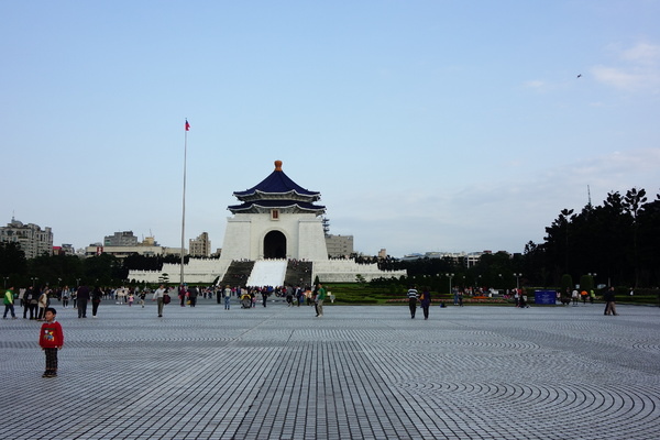 中正紀念堂:中正紀念堂 台北賞櫻好去處