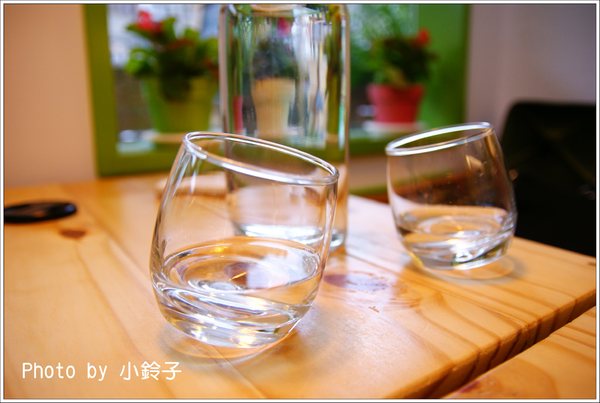 綠野仙蹤Wonderland cafe:口碑券『綠野仙蹤自烘咖啡輕食館』走進童話般的下午茶世界裡