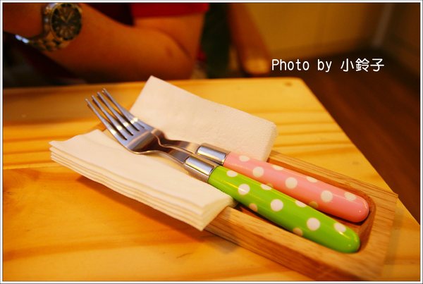 綠野仙蹤Wonderland cafe:口碑券『綠野仙蹤自烘咖啡輕食館』走進童話般的下午茶世界裡