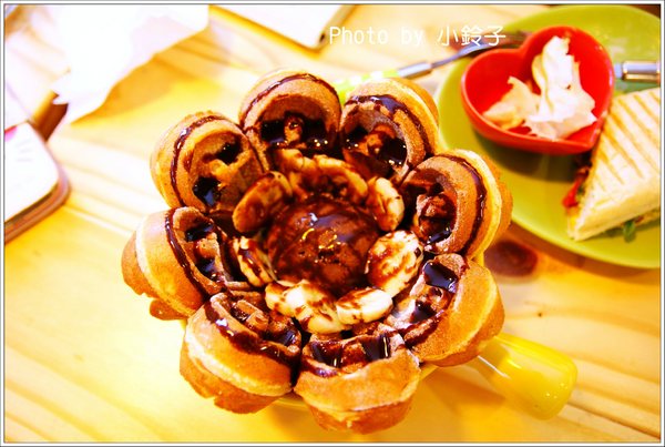 綠野仙蹤Wonderland cafe:口碑券『綠野仙蹤自烘咖啡輕食館』走進童話般的下午茶世界裡