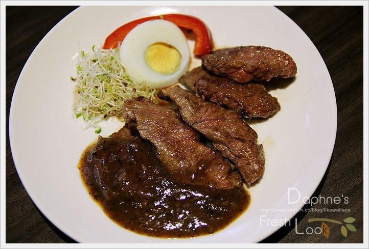 photo IMG_5872_zpsfa4e6b5e.jpg