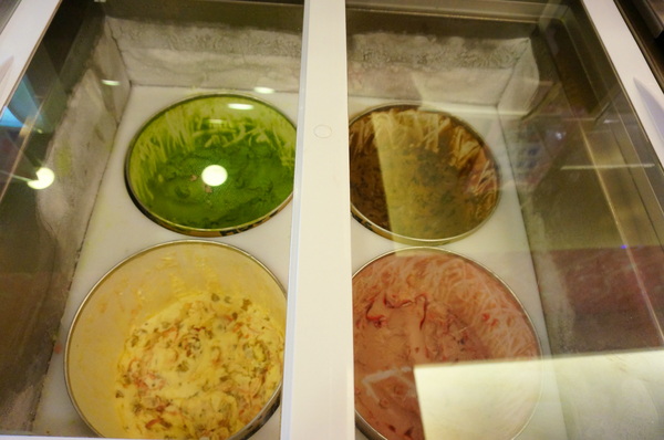 鮮高級蒙古養生鍋:【台北.信義區】鮮高級蒙古養生鍋-「食材不馬虎.養生火鍋吃到飽」