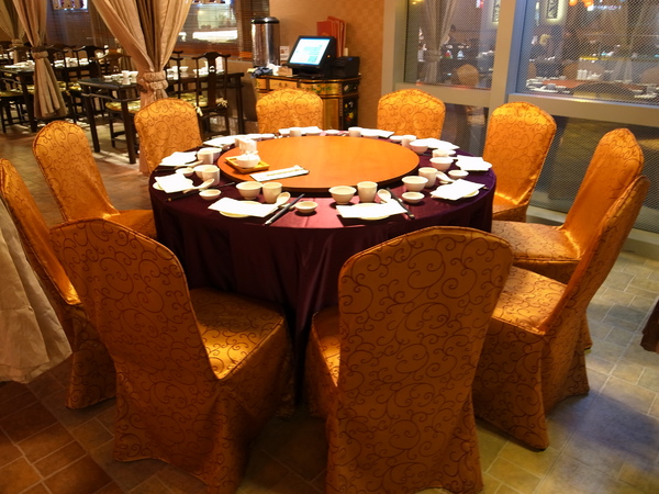 餡老滿(南港旗艦店)：<食記> 藏身辦公大樓中的豪華宮廷北京菜～視覺兼味覺饗宴阿！！！