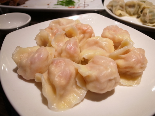 餡老滿(南港旗艦店)：<食記> 藏身辦公大樓中的豪華宮廷北京菜～視覺兼味覺饗宴阿！！！