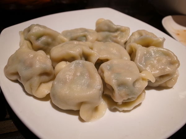 餡老滿(南港旗艦店)：<食記> 藏身辦公大樓中的豪華宮廷北京菜～視覺兼味覺饗宴阿！！！