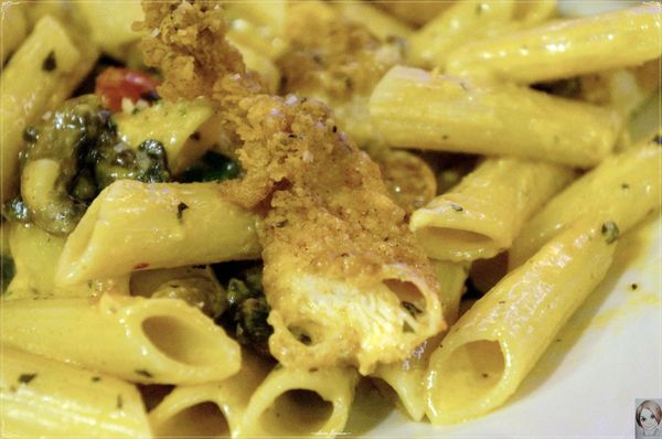 澳美客Outback Steakhouse(台北敦化店)：[試吃] 友善餐廳 澳美客牛排 outback (敦北店)~炭火烤的好滋味