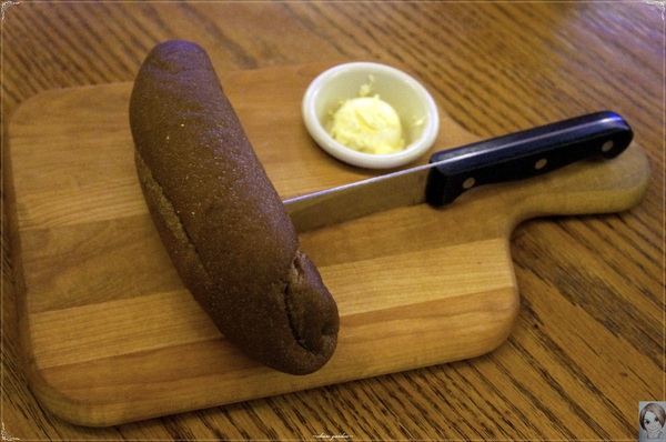 澳美客Outback Steakhouse(台北敦化店)：[試吃] 友善餐廳 澳美客牛排 outback (敦北店)~炭火烤的好滋味