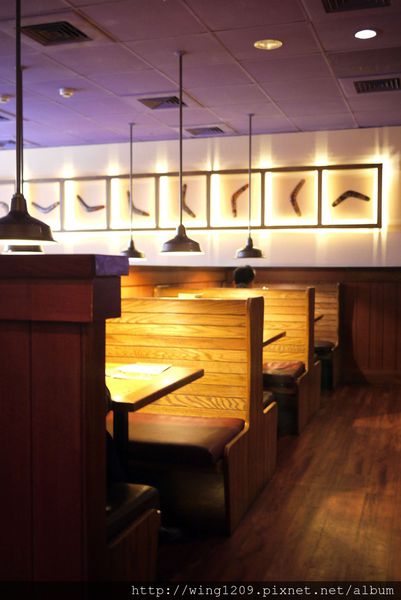 澳美客Outback Steakhouse(台北敦化店)：道地美式料理排餐。【澳美客Outback Steakhouse(台北敦化店)】