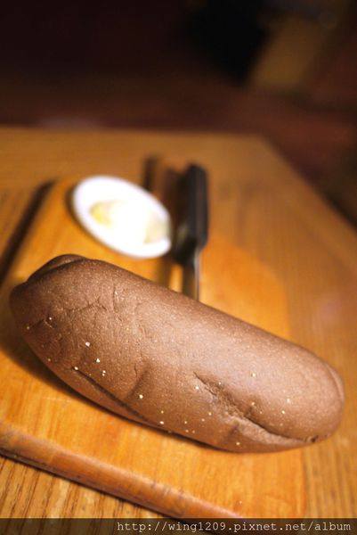 澳美客Outback Steakhouse(台北敦化店)：道地美式料理排餐。【澳美客Outback Steakhouse(台北敦化店)】