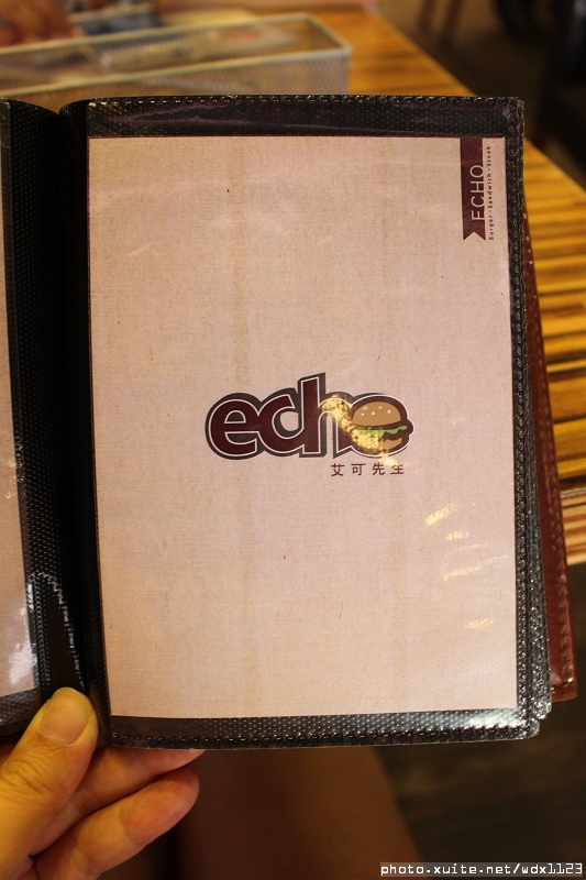 艾可先生漢堡餐廳(勤美店)：艾可先生漢堡餐廳(勤美店)~價格實惠‧學生最❤~103.06.30