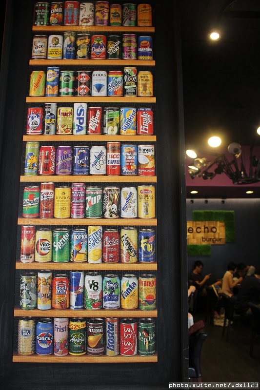 艾可先生漢堡餐廳(勤美店)：艾可先生漢堡餐廳(勤美店)~價格實惠‧學生最❤~103.06.30