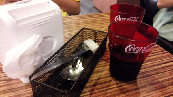 艾可先生漢堡餐廳(勤美店)：口碑26_艾可先生漢堡餐廳(勤美店)』~平價好吃，推喔~