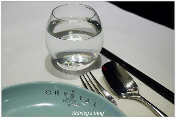 晶湯匙泰式主題餐廳(台北京站店)：晶湯匙泰式主題餐廳‧台北京站店