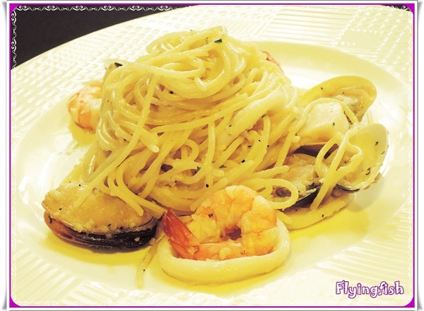 隨意鳥地方義大利菜(大直旗艦店)：<口碑券開箱文> 來去「友善餐廳」: 隨意鳥地方義大利菜(大直旗艦店) 呷好料! ↖(^ω^)↗