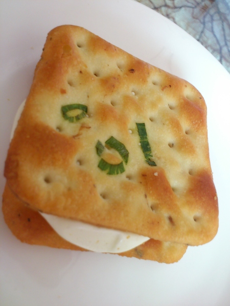 川布集團伴手禮:【口碑券】如萬花筒般的驚奇滋味!可蕾朵夾心