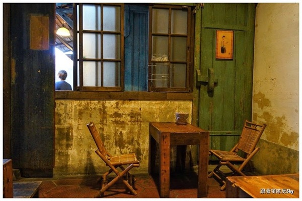 老厝1933 燒烤：隱藏版三合院排隊燒烤【 老厝1933 燒烤】(食尚玩家推薦)