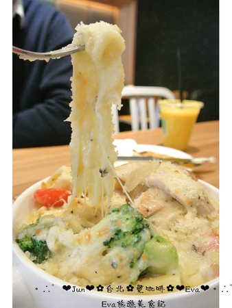 Famonn Coffee．曼咖啡：【食記－OpenRice特派員】oO。台北 松山區 光復北店 曼咖啡Famonn   份量適合分享，吃的極飽的曼咖啡，轉型啦！。o○。