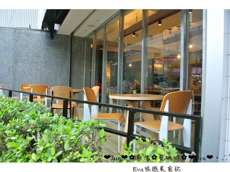 Famonn Coffee．曼咖啡：【食記－OpenRice特派員】oO。台北 松山區 光復北店 曼咖啡Famonn   份量適合分享，吃的極飽的曼咖啡，轉型啦！。o○。