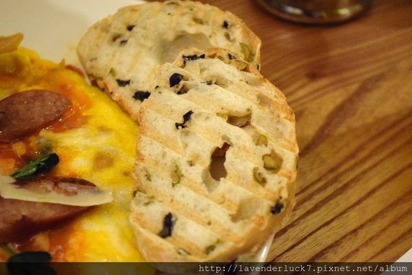 Famonn Coffee.曼咖啡:☆曼咖啡台北光復北店 13道菜攻略!!