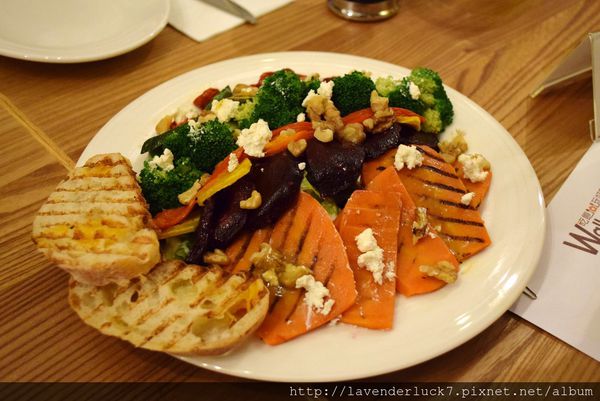 Famonn Coffee.曼咖啡:☆曼咖啡台北光復北店 13道菜攻略!!