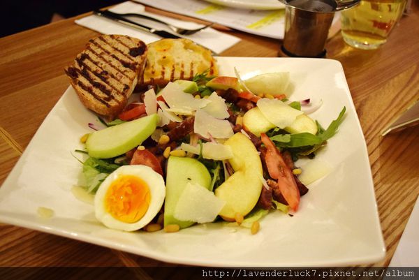 Famonn Coffee.曼咖啡:☆曼咖啡台北光復北店 13道菜攻略!!