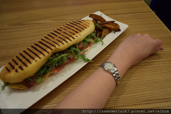 Famonn Coffee.曼咖啡:☆曼咖啡台北光復北店 13道菜攻略!!