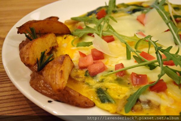 Famonn Coffee.曼咖啡:☆曼咖啡台北光復北店 13道菜攻略!!