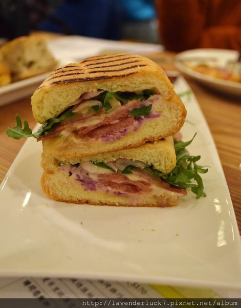 Famonn Coffee.曼咖啡:☆曼咖啡台北光復北店 13道菜攻略!!