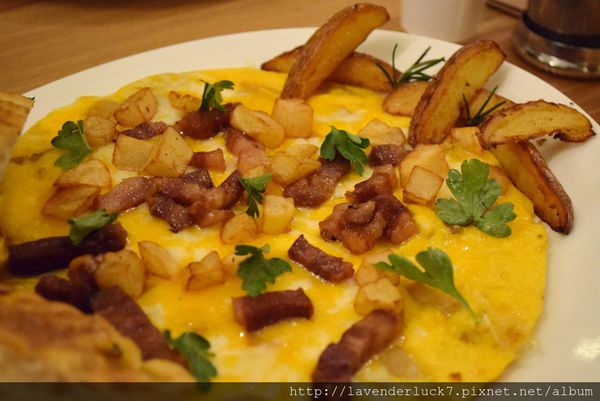 Famonn Coffee.曼咖啡:☆曼咖啡台北光復北店 13道菜攻略!!