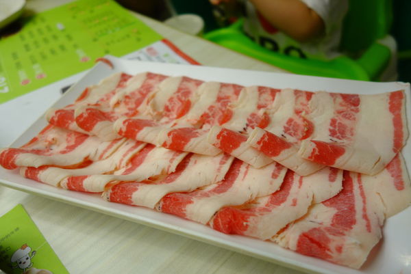 石二鍋(新店店):石二鍋 ~ 排隊也要吃的平價火鍋 - 捷運大坪林站