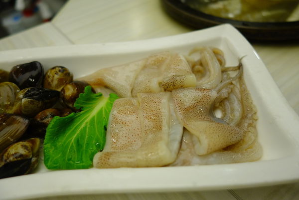 石二鍋(新店店):石二鍋 ~ 排隊也要吃的平價火鍋 - 捷運大坪林站