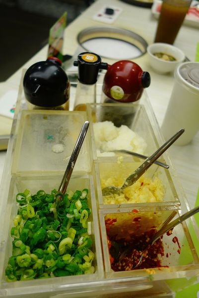 石二鍋(新店店):石二鍋 ~ 排隊也要吃的平價火鍋 - 捷運大坪林站