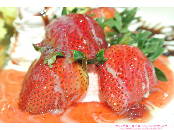 Oyami cafe:【食記】oO。。台北 西門町 Oyami cafe 超有鄉村田野風格的餐廳!而且~焗烤飯牽絲牽的好魂牽夢縈!!。o○。