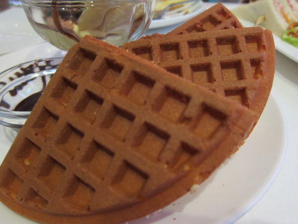 Oyami cafe:好看、好吃更好拍的"Oyami cafe"食記