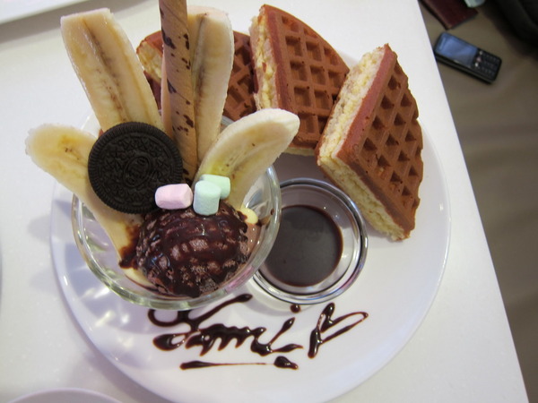 Oyami cafe:好看、好吃更好拍的"Oyami cafe"食記