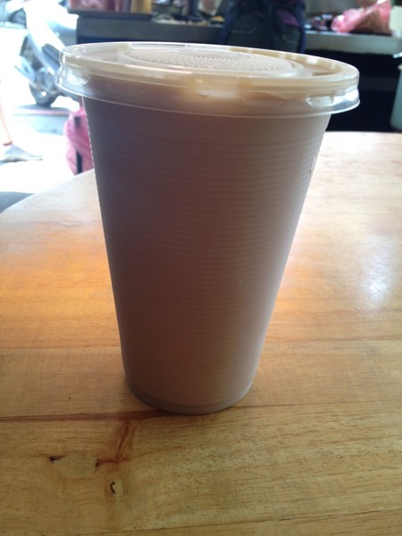 阿婆蛋餅:<中式早餐>阿婆蛋餅-香酥脆卡滋卡滋餅皮,營養均衡的加菜蛋餅